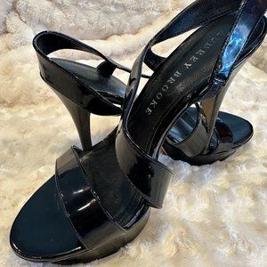 Women's Audrey Brooke Strappy Heel